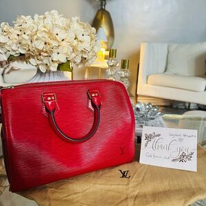 Louis Vuitton Vintage red Epi speedy 25